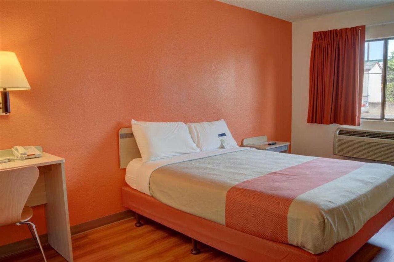 Motel 6-Salem, Or Esterno foto
