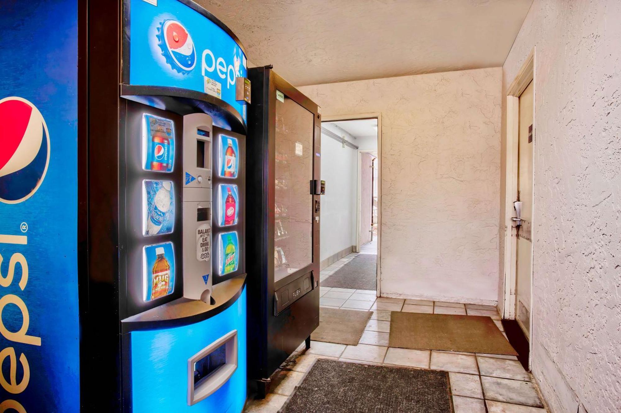 Motel 6-Salem, Or Esterno foto